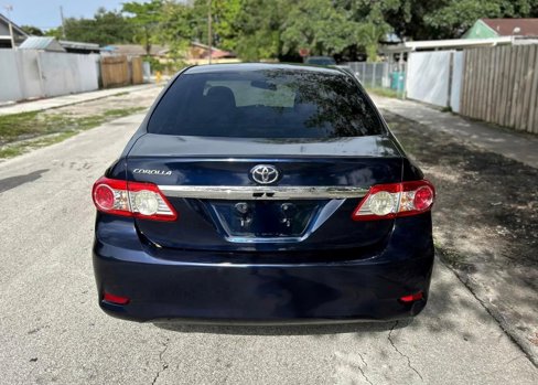 Used 2013 Toyota Corolla L image 14