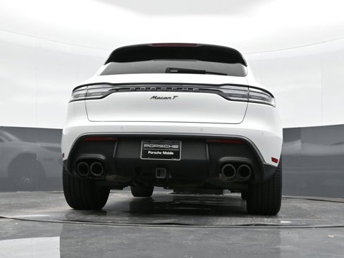 Used 2025 Porsche Macan Turbo image 36