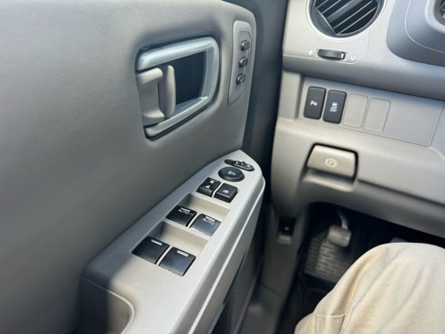 Used 2012 Honda Pilot Touring image 31