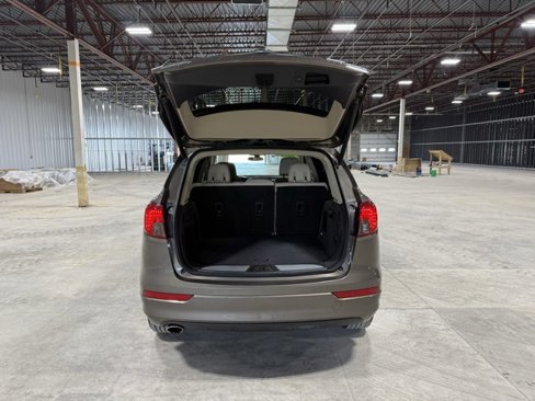 Used 2018 Buick Envision Essence image 31
