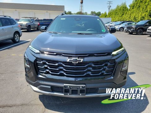 New 2026 Chevrolet Equinox LT w/ Convenience Package II image 2