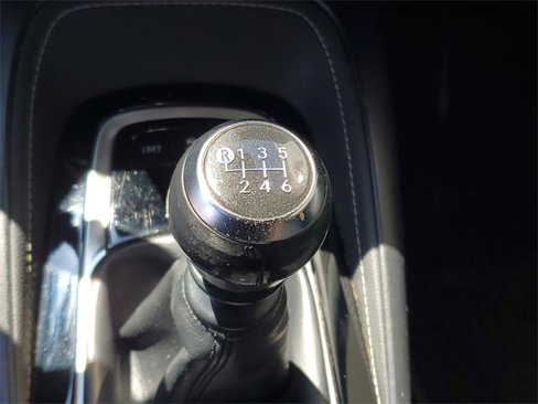 Used 2021 Toyota Corolla XSE image 6