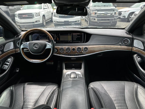 Used 2014 Mercedes-Benz S 550 Sedan w/ Sport Package w/ Sport Package image 19
