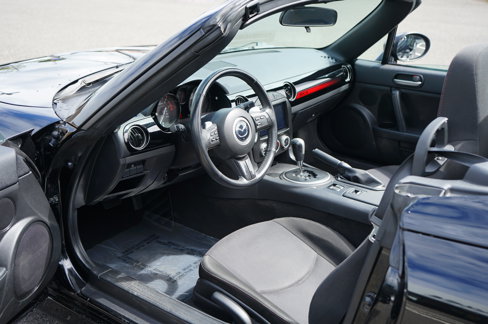 Used 2015 MAZDA MX-5 Miata Club image 16