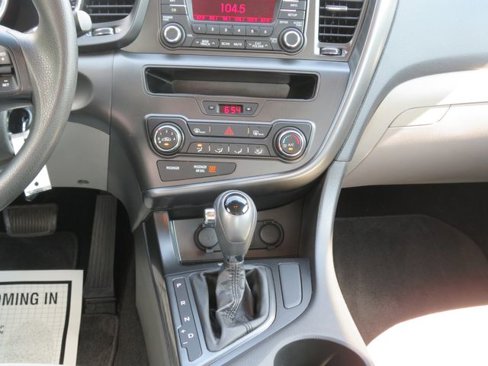 Used 2012 Kia Optima LX w/ Convenience Pkg image 27