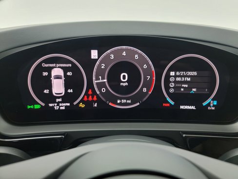 New 2026 Porsche Cayenne image 17