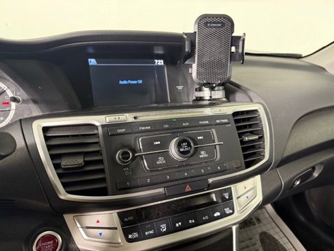 Used 2013 Honda Accord EX image 19