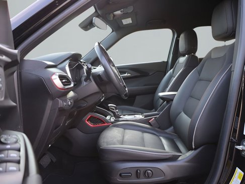 Used 2023 Chevrolet TrailBlazer RS image 29