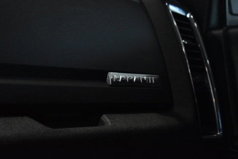 Used 2017 RAM 1500 Laramie image 25