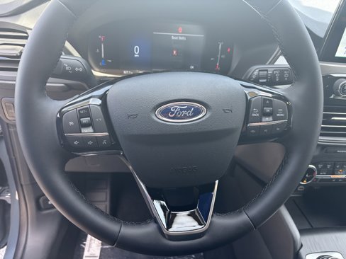 New 2025 Ford Escape Active w/ Cold Weather Package image 8