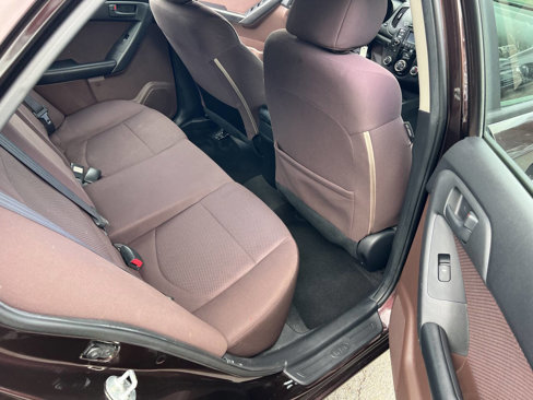 Used 2011 Kia Forte EX image 22