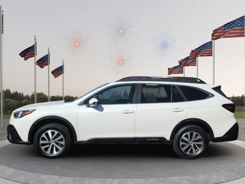 Used 2020 Subaru Outback Premium image 3