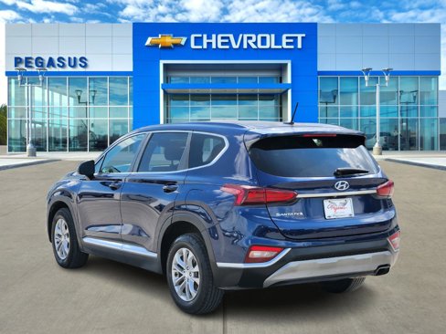 Used 2019 Hyundai Santa Fe SE image 4