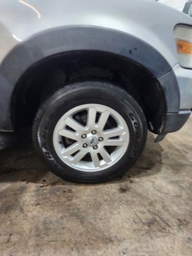 Used 2010 Ford Explorer Sport Trac XLT image 25