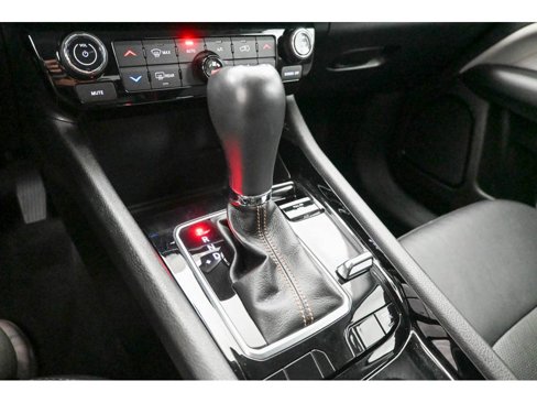 Used 2022 Jeep Compass Limited image 38