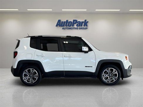 Used 2016 Jeep Renegade Limited image 8