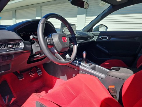 Used 2024 Honda Civic Type R image 4
