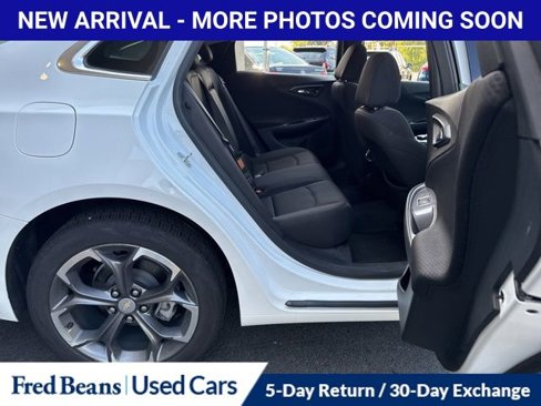 Used 2023 Chevrolet Malibu LT image 11