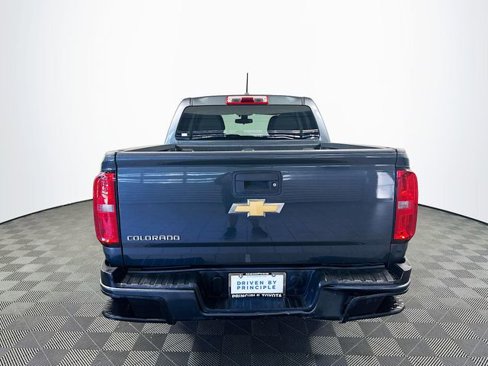 Used 2017 Chevrolet Colorado W/T w/ WT Convenience Package image 8