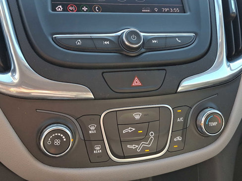 Used 2020 Chevrolet Equinox LS w/ LS Convenience Package image 17