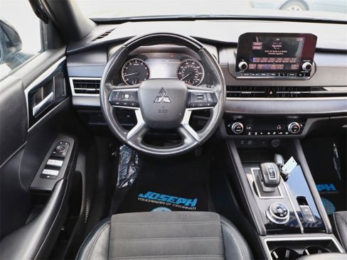 Used 2022 Mitsubishi Outlander SEL Black Edition image 19