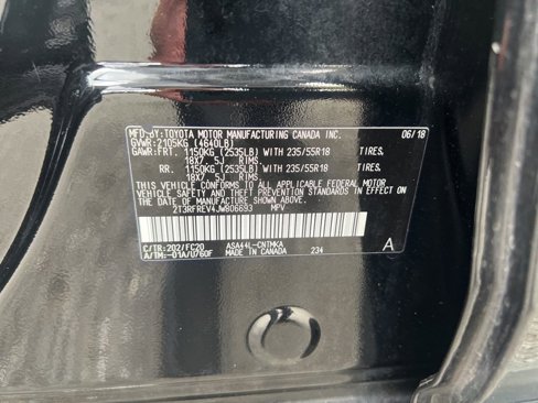 Used 2018 Toyota RAV4 Adventure image 16
