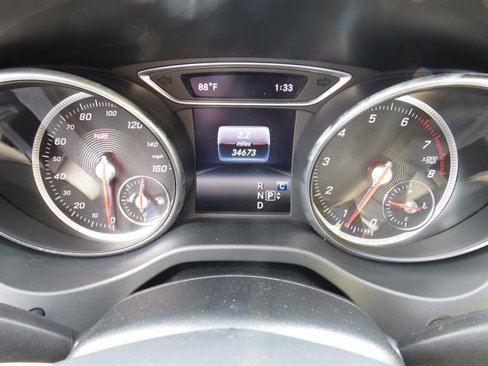 Used 2018 Mercedes-Benz GLA 250 4MATIC image 8