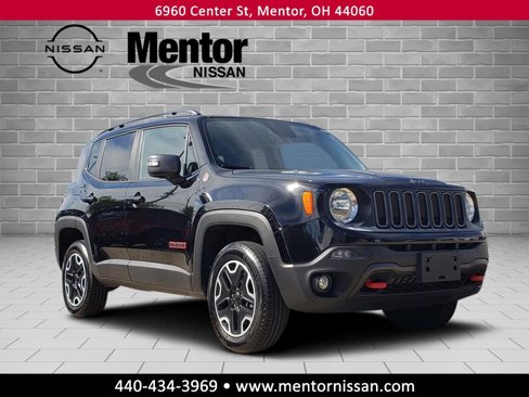 Used 2017 Jeep Renegade Trailhawk w/ Premium Trailhawk Package image 1