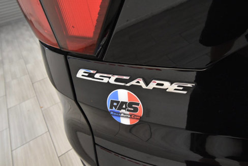 Used 2019 Ford Escape SE image 29
