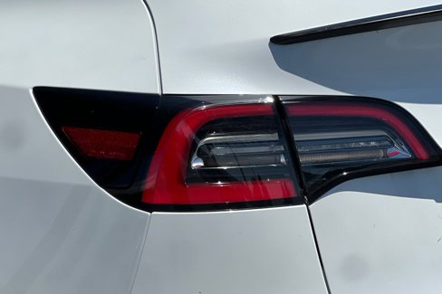 Used 2021 Tesla Model Y Performance image 41