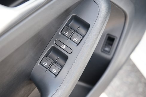 Used 2012 Volkswagen Jetta SEL image 16
