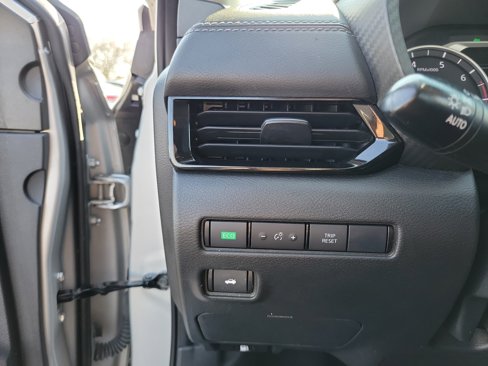 Used 2022 Nissan Sentra SV image 20