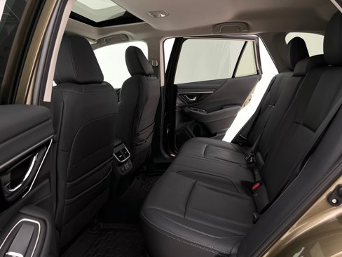 Used 2024 Subaru Outback Touring image 20
