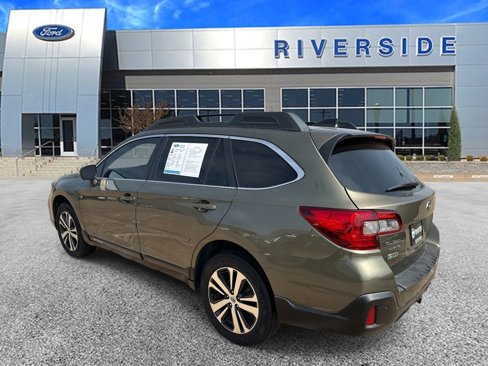 Used 2018 Subaru Outback 2.5i Limited image 6