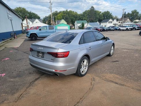 Used 2017 Audi A4 2.0T Premium image 3