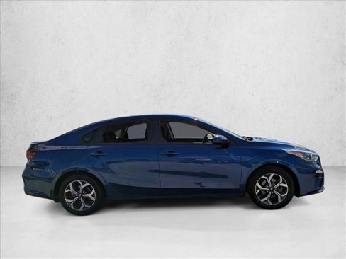 Used 2021 Kia Forte LXS image 4