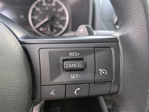 Used 2024 Nissan Rogue S image 20
