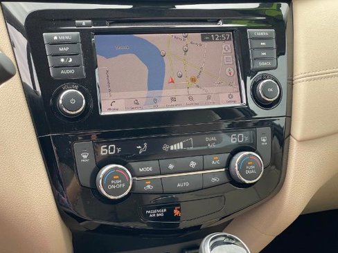 Certified 2019 Nissan Rogue SL image 14