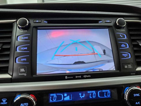 Used 2016 Toyota Highlander Limited image 21