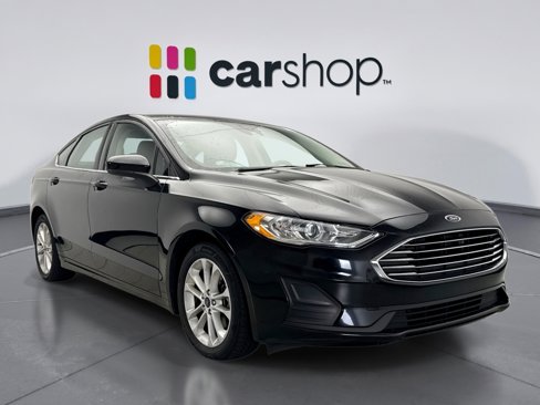 Used 2020 Ford Fusion SE image 6