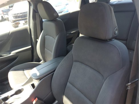 Used 2020 Chevrolet Malibu LT w/ Midnight Edition image 18