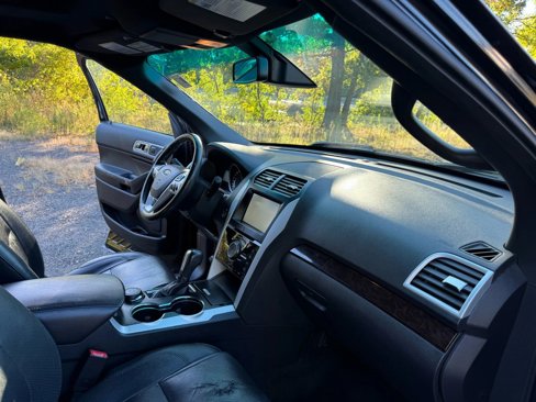 Used 2015 Ford Explorer Limited w/ Equipment Group 302A image 13