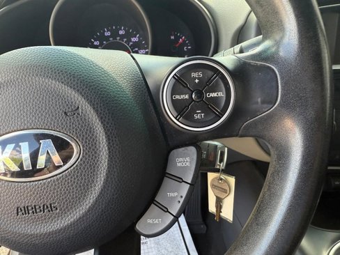 Used 2017 Kia Soul image 21