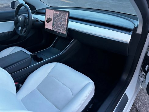 Used 2020 Tesla Model 3 Long Range image 26