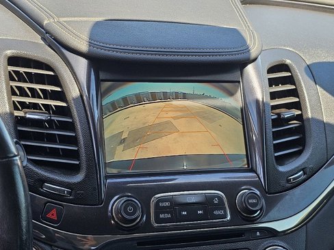 Used 2016 Chevrolet Impala LTZ image 11