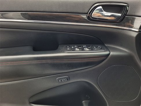Used 2020 Jeep Grand Cherokee Trailhawk image 31