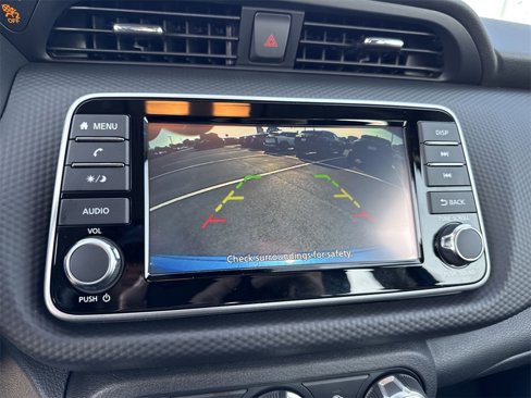 New 2025 Nissan Kicks Play S image 17