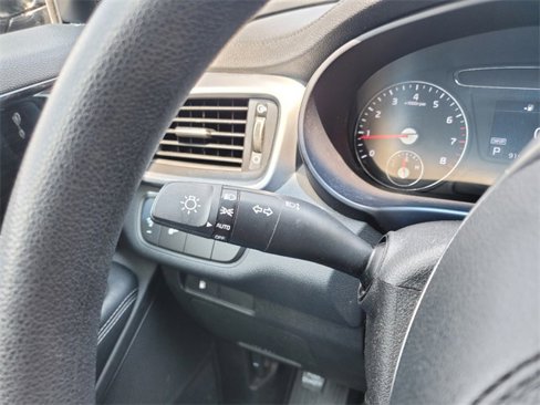 Used 2019 Kia Sorento LX image 13