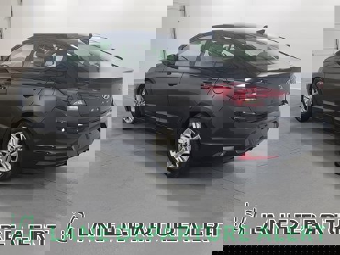 Used 2020 Hyundai Elantra SEL w/ Cargo Package (C1) image 6