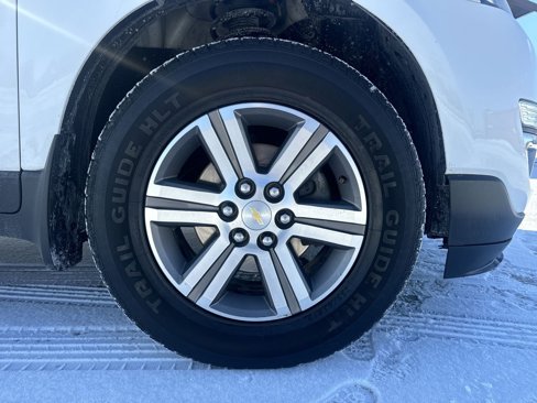 Used 2016 Chevrolet Traverse LT image 10